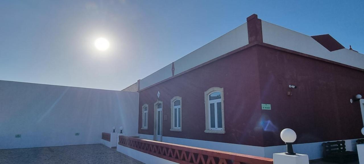 Quinta Dos I'S - Algarve Villa Ferrarias  Buitenkant foto
